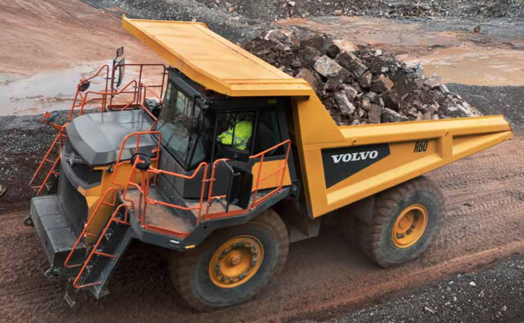 4wd Volvo R60 Volvo R60 Dump Truck Price in India, Features & Specifications